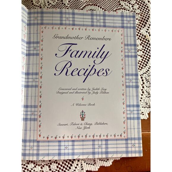 Vintage 'Grandmother Remembers' Recipe Journal: 1984 Family Keepsake Book - Picture 3 of 6